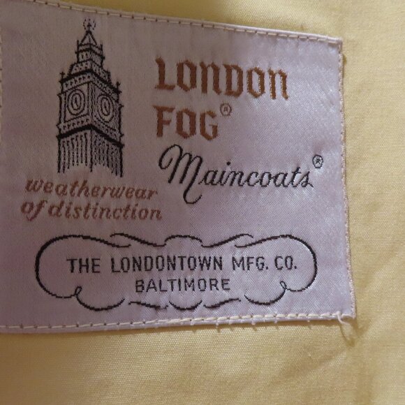 Vintage London Fog Trench Coat - Picture 4 of 6
